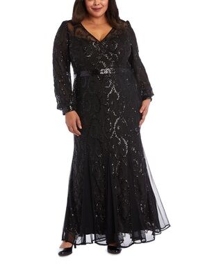 R & M Richards Delicately Embellished Size 14W NWOT Long Sleeved Sequined Gown